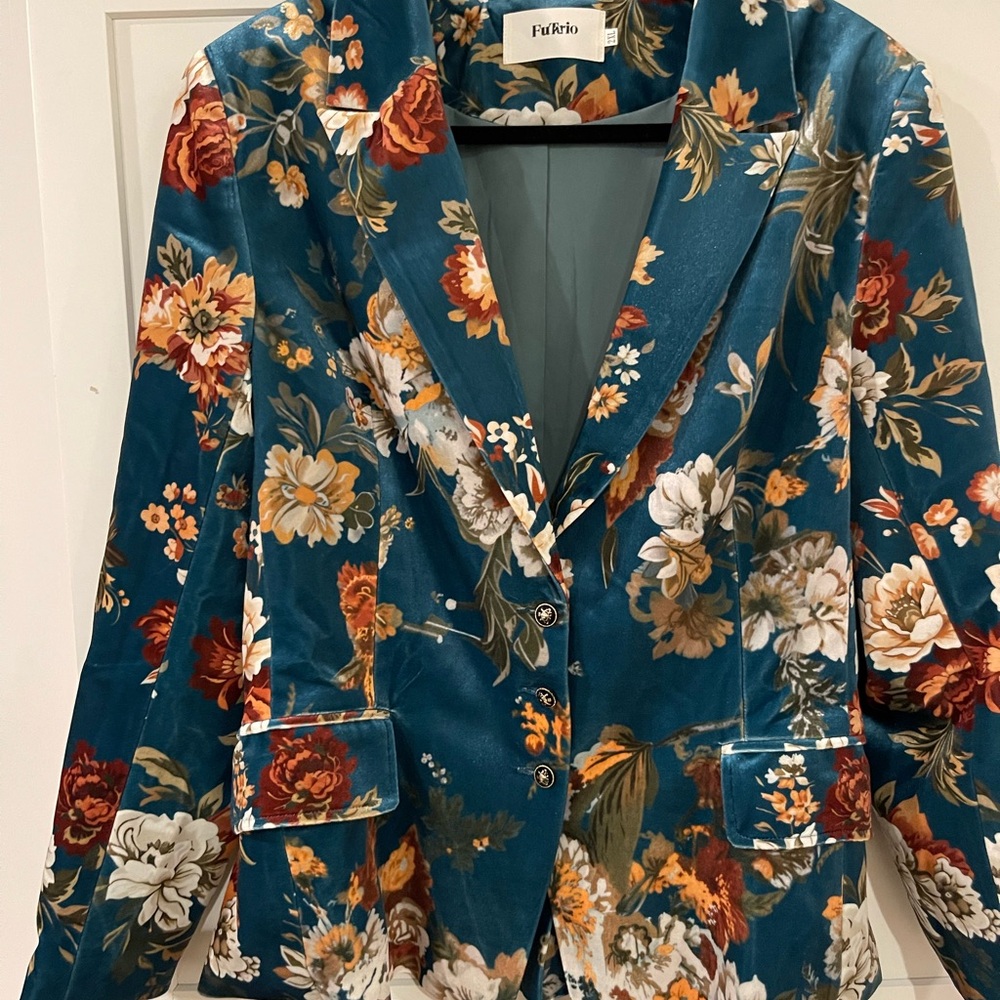 Floral Velvet Blazer - Multicolor - Picture 3 of 9